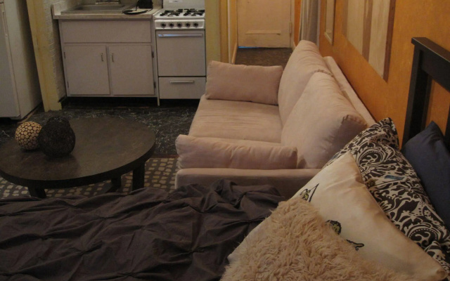 photo 3 of Chelsea Studio DR05