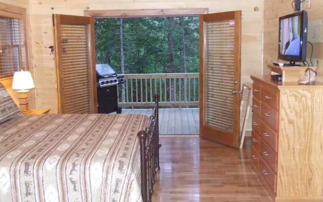 photo 3 of Cherokee Dream Nevaeh Cabin Rentals