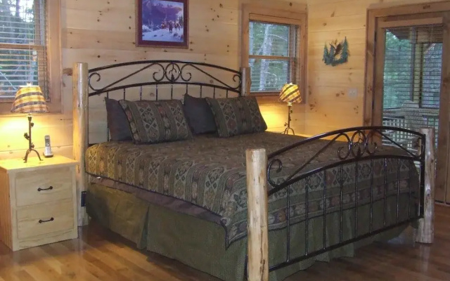 photo 4 of Cherokee Dream Nevaeh Cabin Rentals