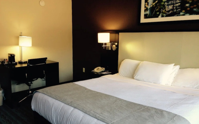 photo 4 of Cherokee Grand Hotel