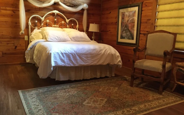 photo 2 of Cherokee mountain log cabin resort