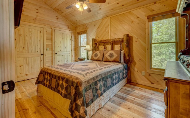photo 5 of Cherokee Vista by Escape to Blue Ridge