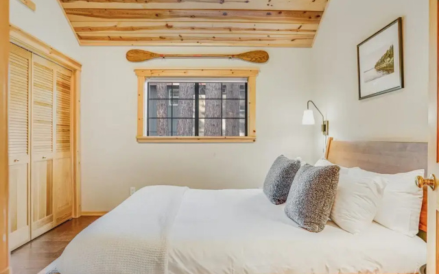 photo 4 of Cherrywood Gorgeous Cottage Surrounded by Pine Trees w/ Hot Tub