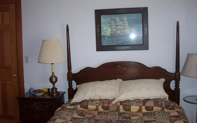 photo 2 of Chesapeake Inn of Lenox