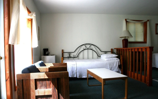 photo 4 of Chestnut Grove Resort