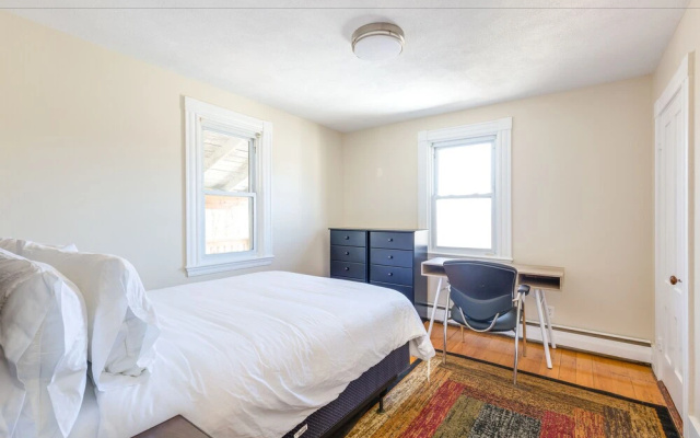 photo 5 of Chestnut Hill Apts by Starlight Suites