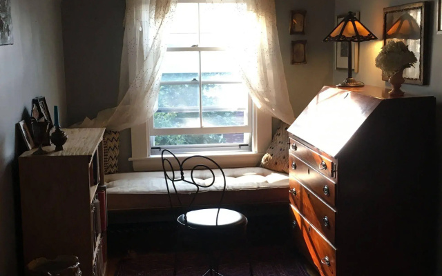 photo 2 of Chez Pat in Cambridge