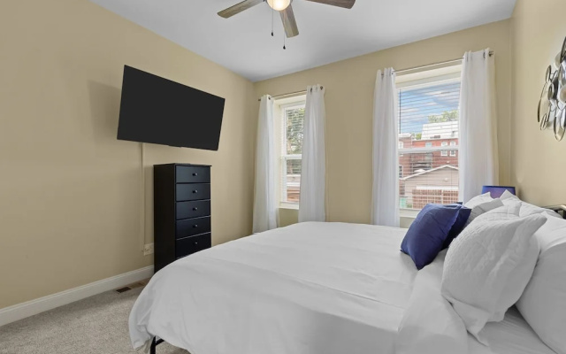 photo 2 of Red Brick Hideaway | JZ Vacation Rentals