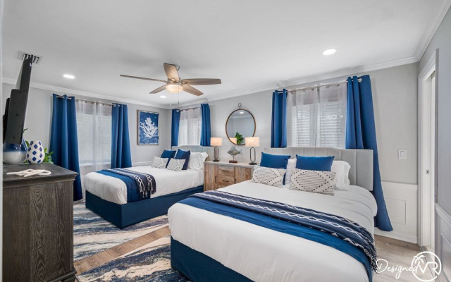 photo 5 of Chic 8BR with Heated Pool & Waterview