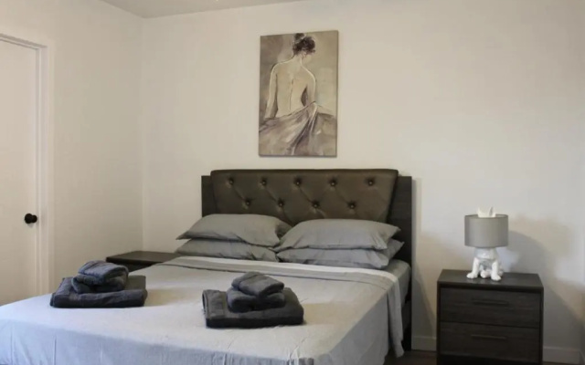 photo 5 of Chic Apartment