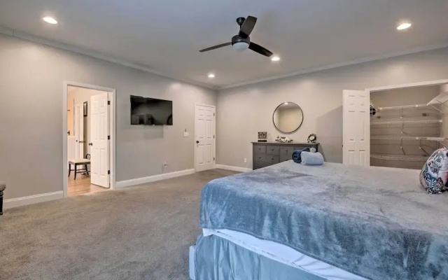 photo 2 of Chic Atlanta Home < 4 Mi to Mercedes-benz Stadium!