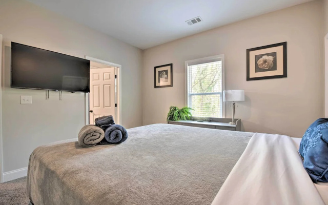 photo 5 of Chic Atlanta Home < 4 Mi to Mercedes-benz Stadium!