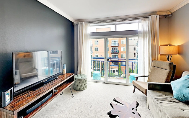 photo 2 of Chic Belltown Court W/ Pool & Rooftop Deck 2 Bedroom Condo