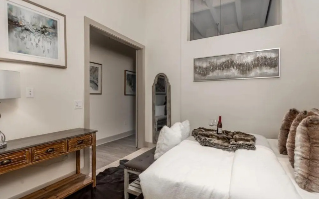 photo 2 of CHIC COLLECTION by NOHOTEL on Piedmont
