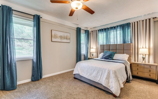 photo 4 of Chic College Park Cottage ~ 2 Mi to Main Street!