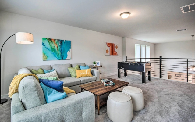 photo 5 of Chic Houston Home w/ Game Room ~ 8 Mi to Dtwn