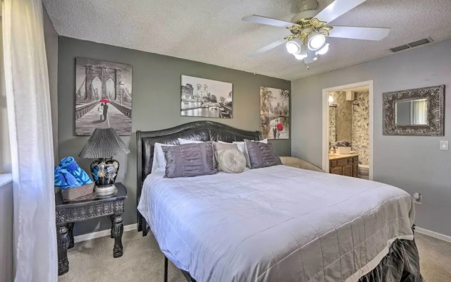 photo 2 of Waterside New Port Richey Condo w/ Pool Access!