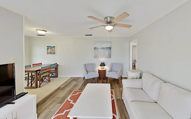 photo 3 of Chic Old Rockport Getaway - Walk To Beach! 2 Bedroom Duplex