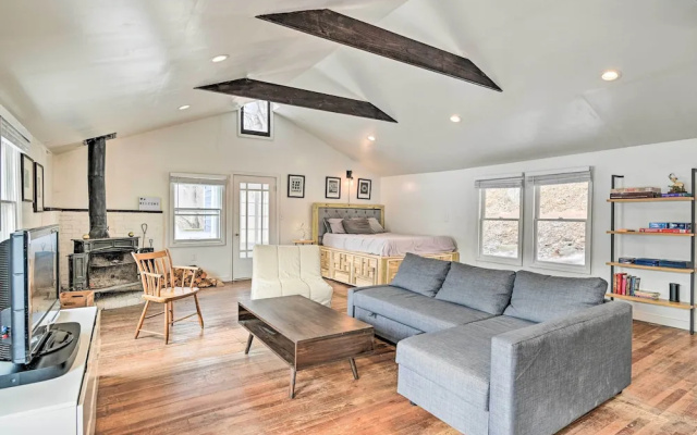 photo 3 of Chic Prattsville Studio w/ Private Hot Tub!
