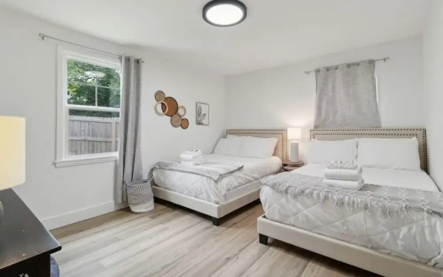 photo 3 of Chic Retreat Near Airport & Downtown Nashville by RedAwning