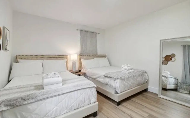 photo 4 of Chic Retreat Near Airport & Downtown Nashville by RedAwning