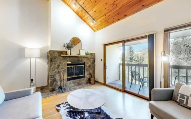 photo 3 of Chic Ski In, Ski Out 2 Bedroom Penthouse in Beaver Creek Village