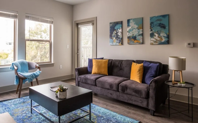 photo 4 of 2 BR Apt Near St Johns River by Frontdesk