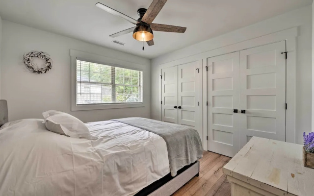 photo 5 of Chic Urban Farmhouse in Historic Dilworth w/ Patio