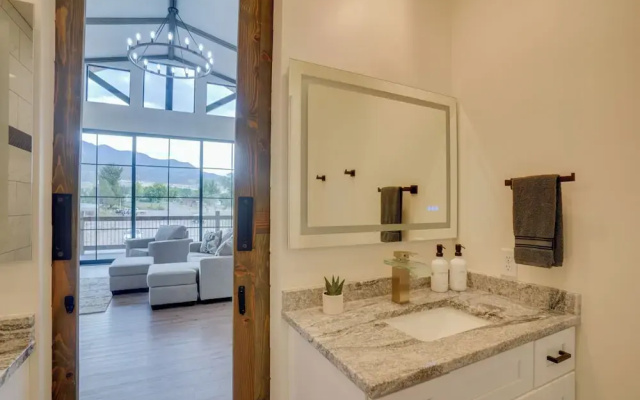photo 3 of Chic Utah Getaway w/ Fireplace, Sauna & 2 Decks!