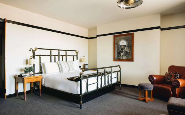 photo 4 of Chicago Athletic Association, a Hyatt Hotel