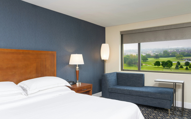 photo 3 of Hilton Chicago/Oak Brook Hills Resort & Conference Center