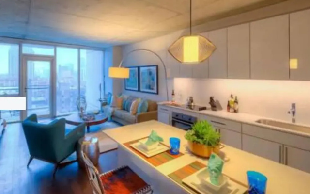 photo 2 of Beautiful 2 Bedrooms 2 Bathrooms Chicago Wells Ohio Apartment 4 Guests