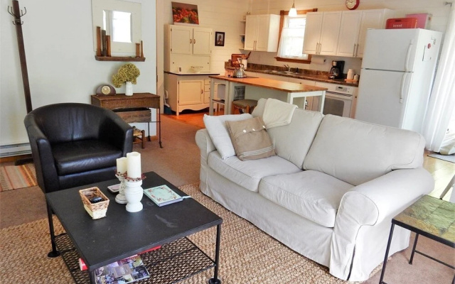 photo 5 of Chimney Bluff Cottage