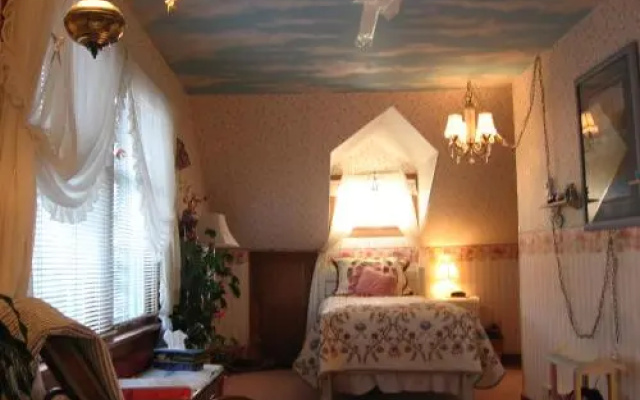 photo 2 of Chittenden House Bed and Breakfast