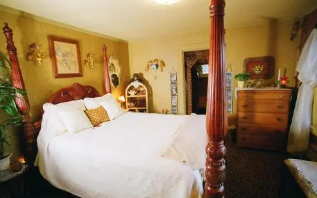 photo 5 of Chittenden House Bed and Breakfast