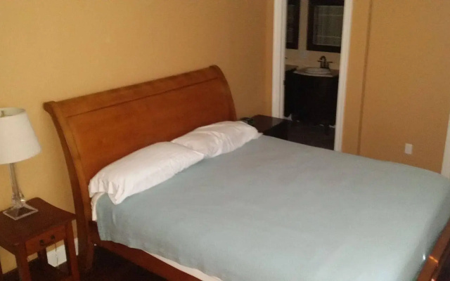 photo 2 of Choo Choo Lofts, 3 br, 2 bath, Full Kitchen - Lafayette, LA