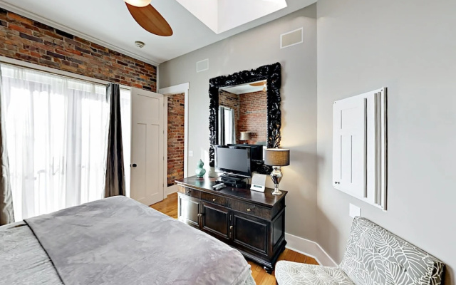 photo 3 of Church Street #201 - 1 Br Apts