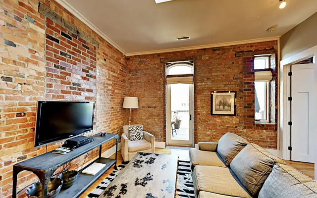 photo 4 of Church Street #202 - 1 Br Apts