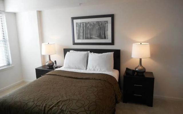 photo 2 of Weichert Suites at Thomas Circle