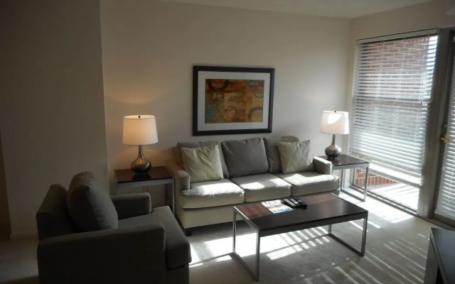 photo 3 of Weichert Suites at Thomas Circle