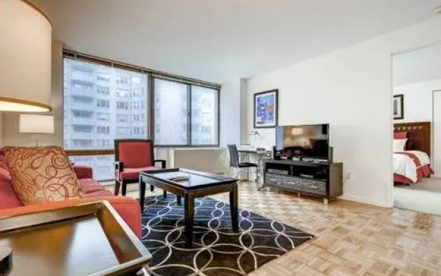 photo 4 of Churchill at 300 East 39th Street