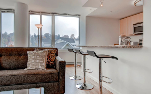 photo 3 of Global Luxury Suites at White Plains