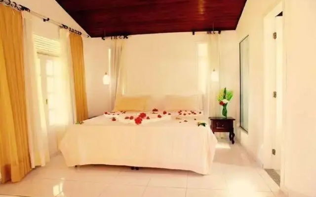 photo 3 of Churchill Residence Suites