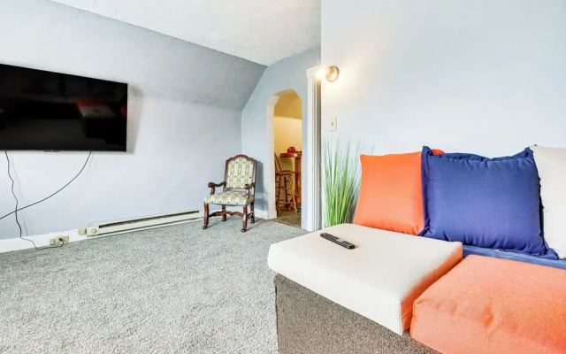 photo 4 of Pet-friendly Cincinnati Apt: 5 Mi to Downtown!