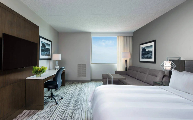 photo 4 of Marriott Cincinnati North