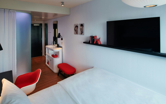 photo 3 of citizenM Menlo Park