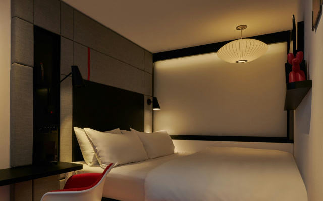 photo 4 of citizenM Miami Worldcenter