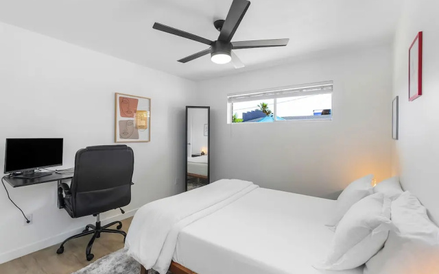 photo 2 of Citrus Blossom 1BR Condo with Pool