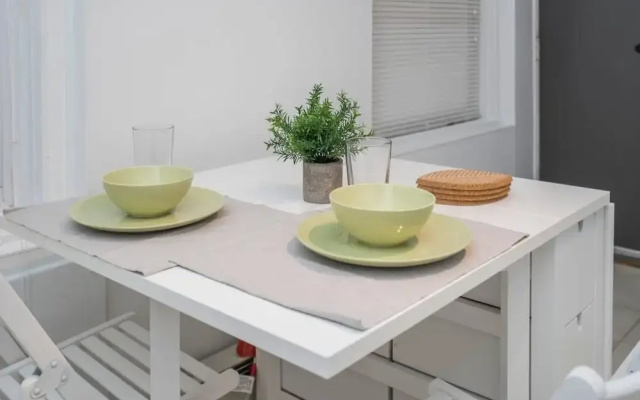 photo 2 of City Center!!! - Gorgeous Apartment With Deck