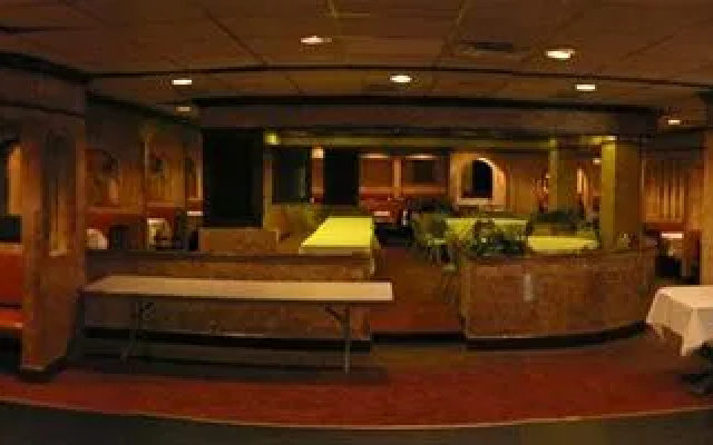 photo 2 of City Line Hotel